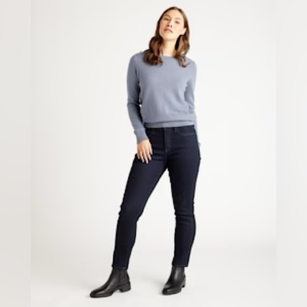 Quince Women’s Mongolian Cashmere Crew Neck Sweater in Steel Blue size XS